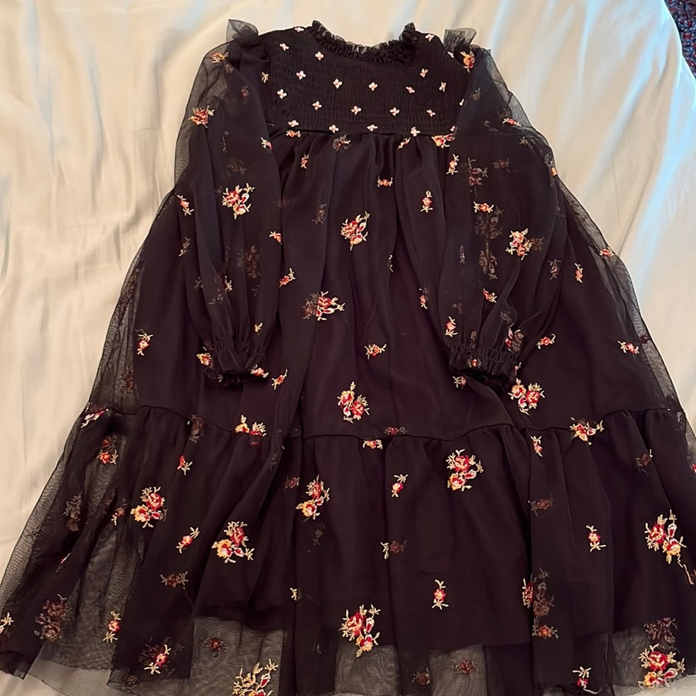 Girls Zara dress